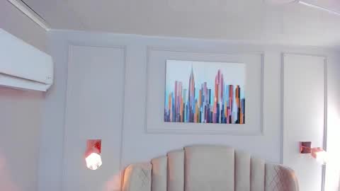 Maddy  online show from 10.19.25