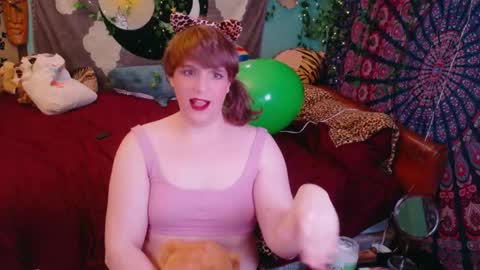 Maddy Cat online show from 10.20.25