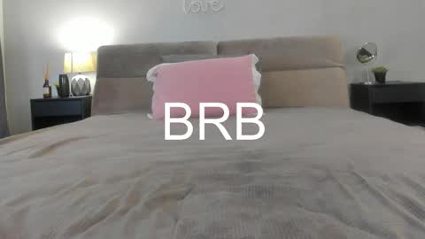 Snapshot of maddy_midnight chatting on 11.14.25 maddy_midnight online show from 11.14.25