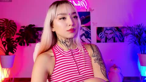 maddy_uwu online show from 02.27.25
