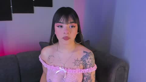 Maddy  online show from 01.06.25