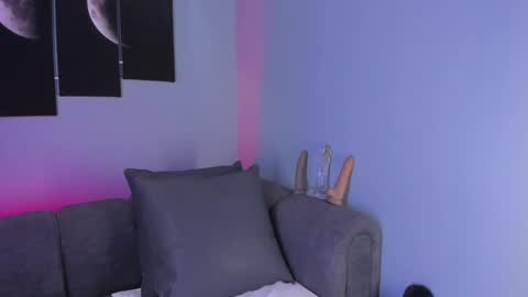 Maddy  online show from 01.20.25