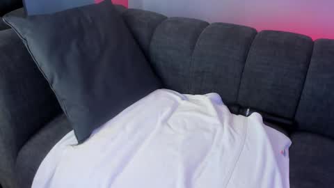 Maddy  online show from 02.14.25