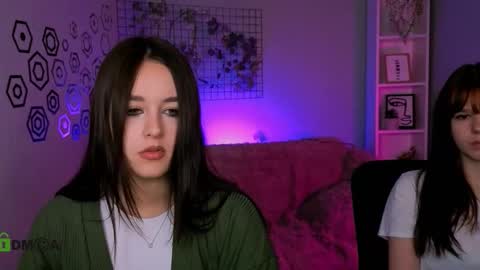 maddycats online show from 11.27.25