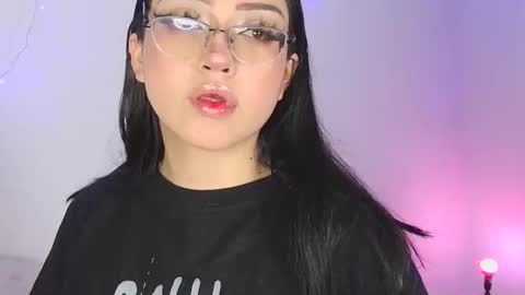 Snapshot of maddyghost chatting on 02.20.26 Please followme and rate me your thumbs up online show from 02.20.26