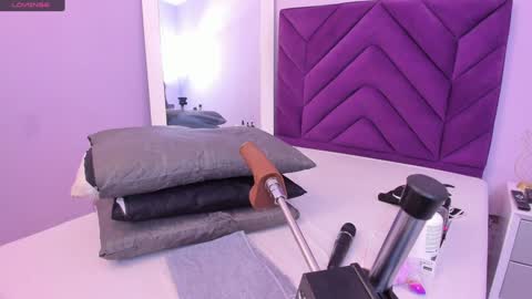 Snapshot of maddyjohnsonn chatting on 01.20.25 maddyjohnsonn online show from 01.20.25