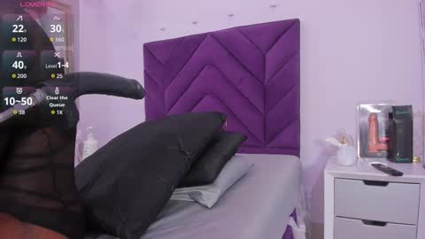 Snapshot of maddyjohnsonn chatting on 12.02.25 maddyjohnsonn online show from 12.02.25