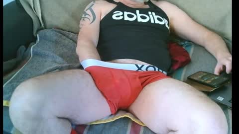 Snapshot of made4pleasure chatting on 03.05.25 made4pleasure online show from 03.05.25