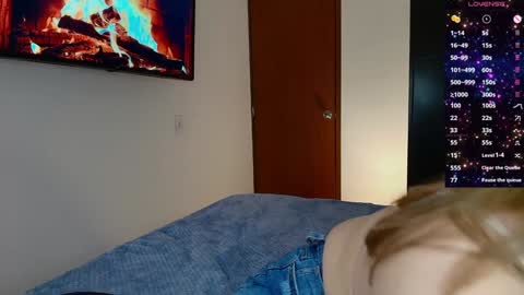 Snapshot of madelamee chatting on 12.02.24 madelamee online show from 12.02.24