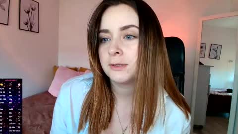 madelamee online show from 10.14.25
