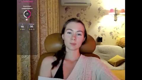 madeleinequincy online show from 10.11.25