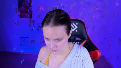 Madeline online show from 11.21.25