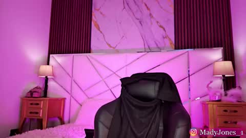 Madeline  online show from 03.06.26