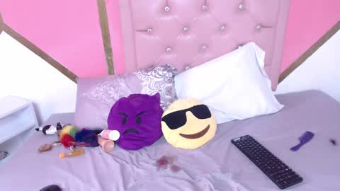 Madeline online show from 02.05.25