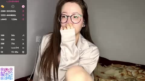 Yoko online show from 04.03.26