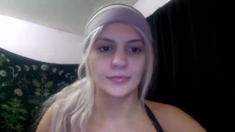 madeline online show from 10.03.25