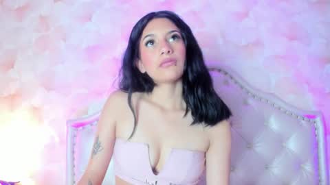 madhison_5 online show from 11.14.25