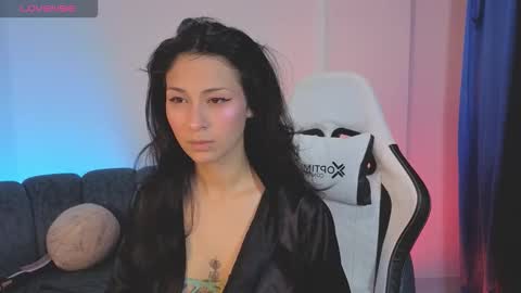 Snapshot of madison__beer chatting on 12.04.25 Madison online show from 12.04.25