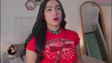 Valentina   1030   530  -  online show from 01.06.26