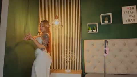 Melissa     700  1400 -5 online show from 10.30.25