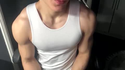 madisonboy2 online show from 10.30.25