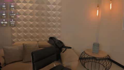 Maddi Collins online show from 10.13.25