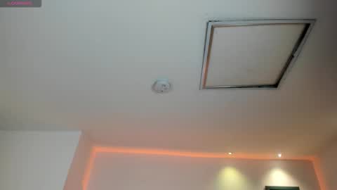 Maddi Collins online show from 02.11.26