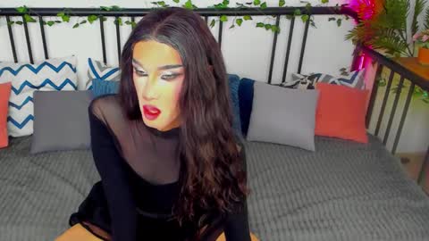 Snapshot of madisonesprit chatting on 03.01.26 madisonesprit online show from 03.01.26