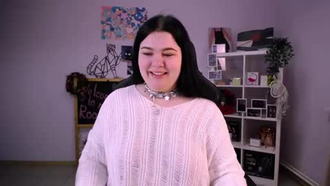 madisonmongomery online show from 12.25.24