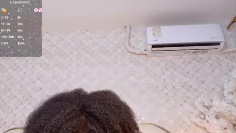 Madisson Lopez online show from 10.26.25