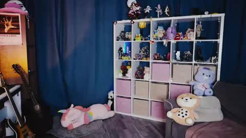 Alice online show from 04.19.26