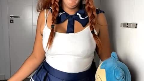 Maddie online show from 10.21.25