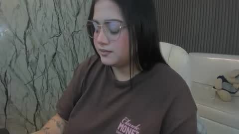 Snapshot of mady_muse chatting on 02.20.26 MADY online show from 02.20.26