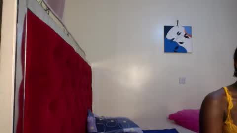 Maelys online show from 04.12.26