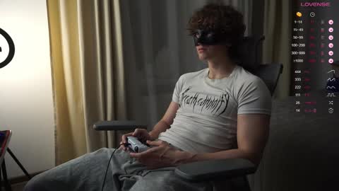 Mike XMaestro 3369 online show from 10.18.25