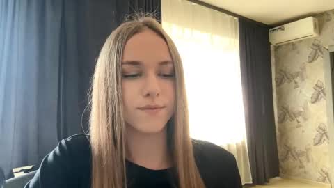 Sara online show from 04.18.26