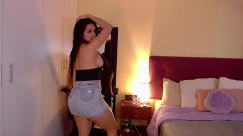 Mafer Flor online show from 10.12.25
