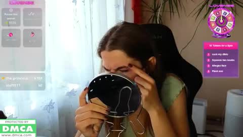 mag1c_eyes online show from 10.16.25