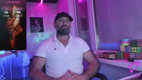 Snapshot of magabear chatting on 10.29.25 Magabear online show from 10.29.25