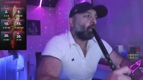 Snapshot of magabear chatting on 11.01.25 Magabear online show from 11.01.25