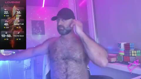 Snapshot of magabear chatting on 11.05.25 Magabear online show from 11.05.25