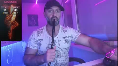 Snapshot of magabear chatting on 11.14.25 Magabear online show from 11.14.25