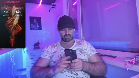 Snapshot of magabear chatting on 11.26.25 Magabear online show from 11.26.25