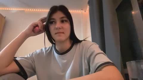 Snapshot of magandiegel chatting on 10.21.25 Hello My name is May im new model here and little but shy but curious. online show from 10.21.25