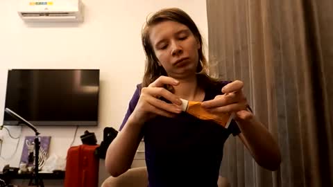 Snapshot of magaretunion chatting on 11.30.25 Margaret online show from 11.30.25