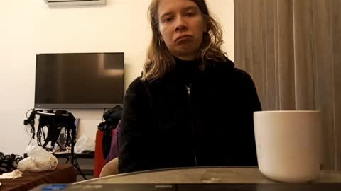 Snapshot of magaretunion chatting on 12.15.25 Margaret online show from 12.15.25