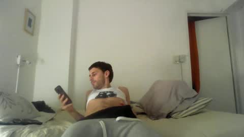 Snapshot of maggicboy29 chatting on 06.27.26 maggicboy29 online show from 06.27.26