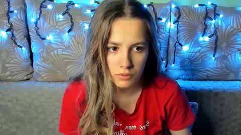 Maggie online show from 12.20.25