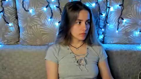 Snapshot of maggiecake chatting on 06.11.26 Maggie online show from 06.11.26