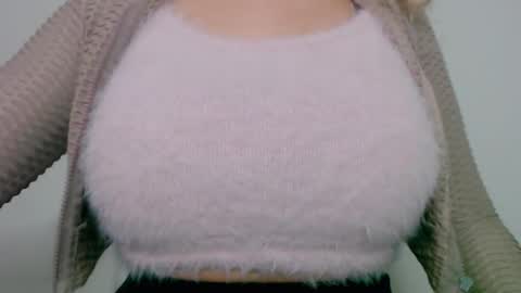 Maggie   online show from 12.06.24